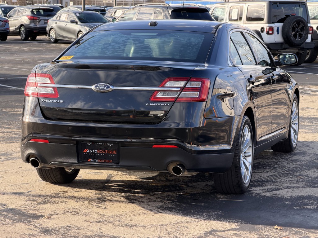 2013 Ford Taurus Image 10