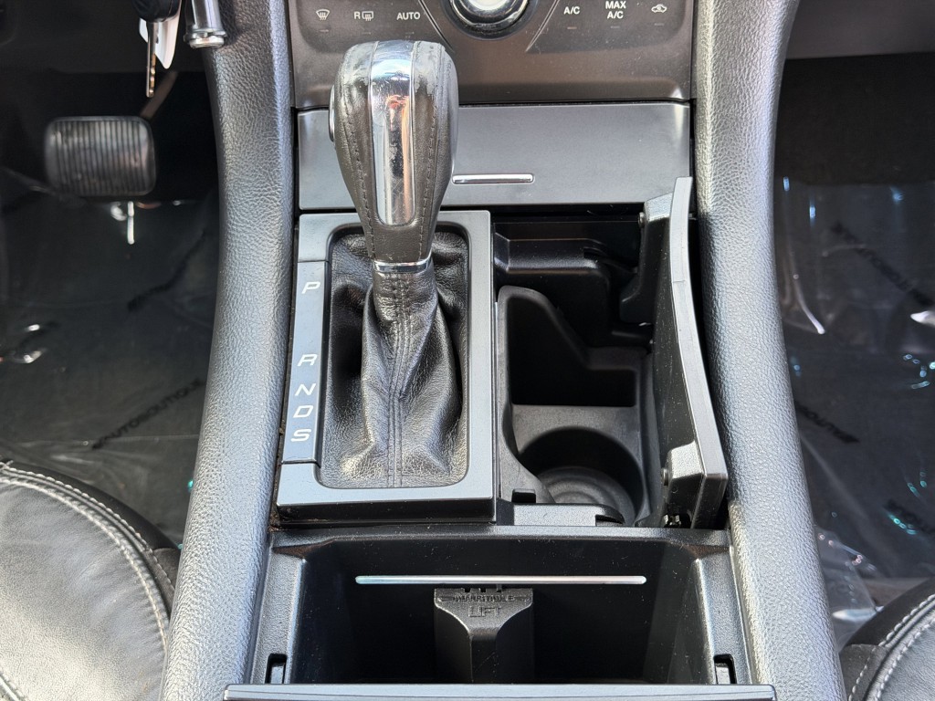 2013 Ford Taurus Image 20