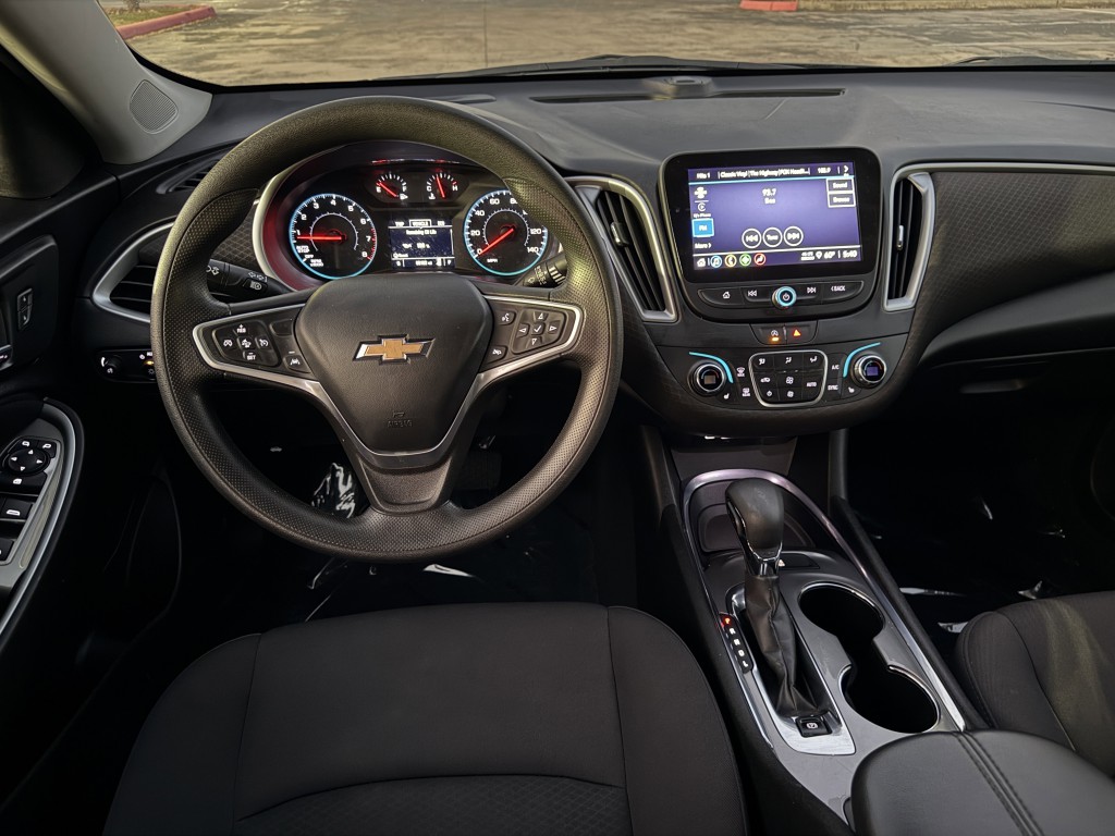 2023 Chevrolet Malibu Image 14