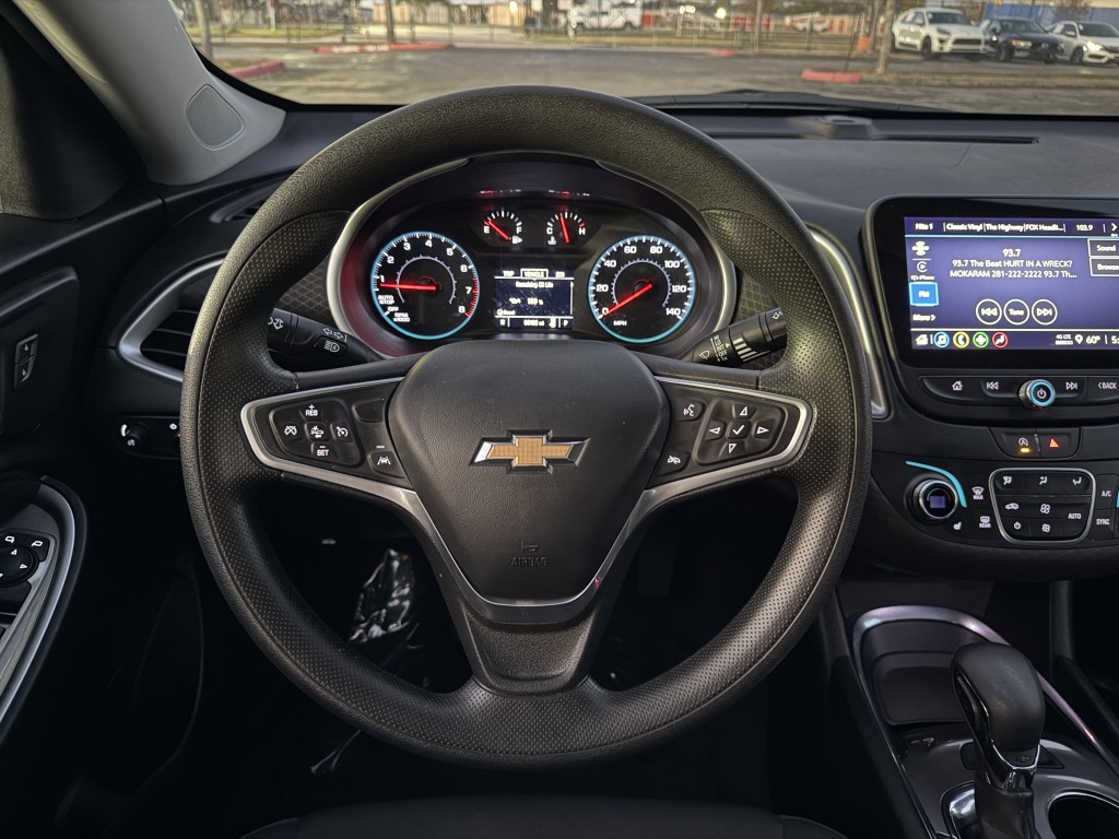 2023 Chevrolet Malibu Image 15