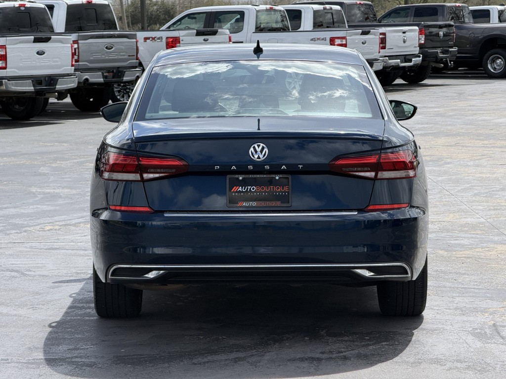 2022 Volkswagen Passat Image 8