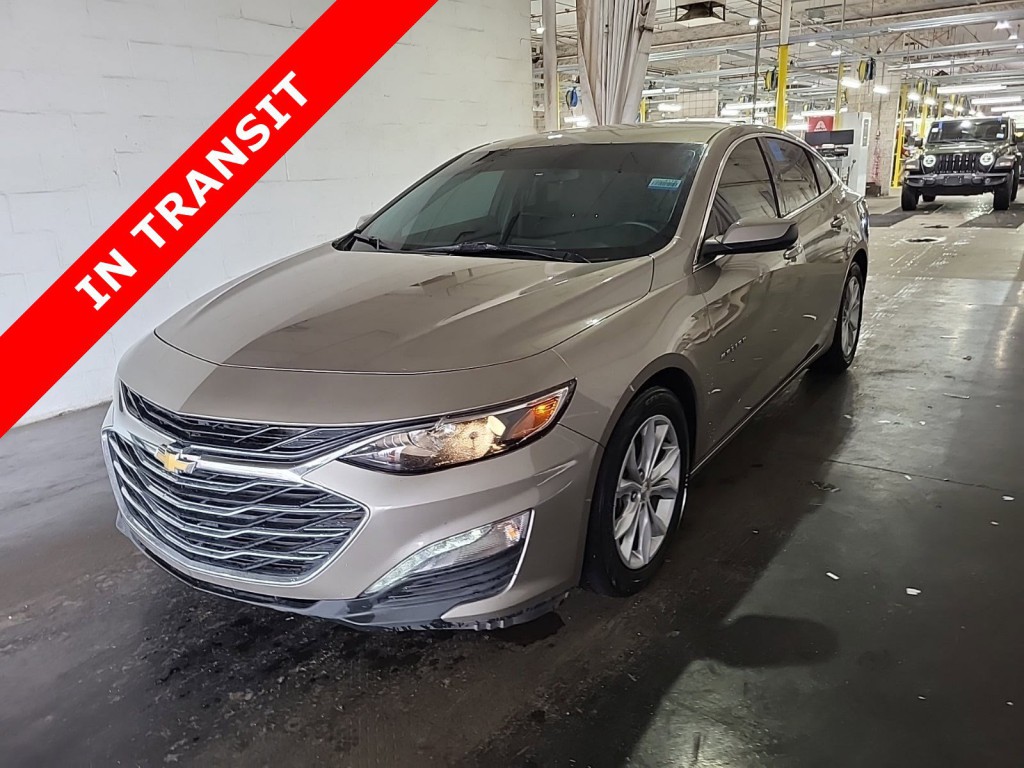2022 Chevrolet Malibu Image 1