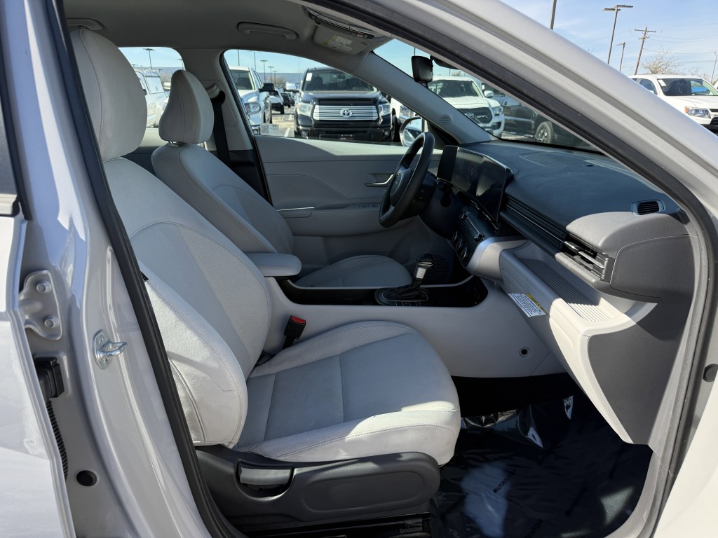 2024 Hyundai Kona Image 26