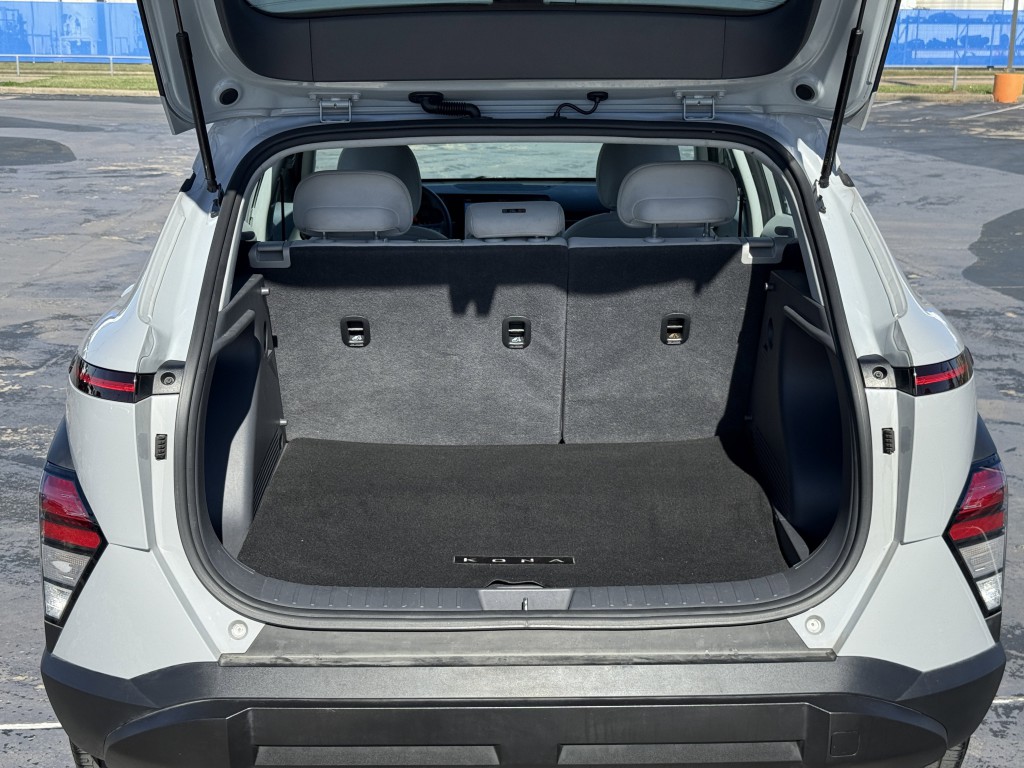 2024 Hyundai Kona Image 28