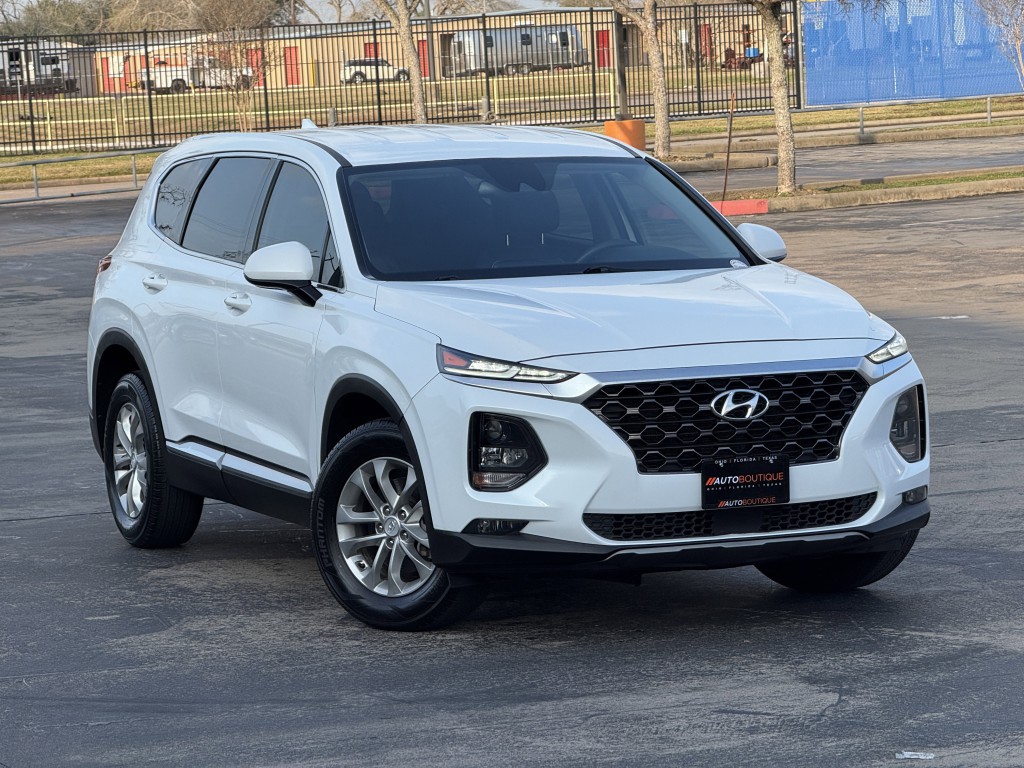 2020 Hyundai Santa Fe Image 3
