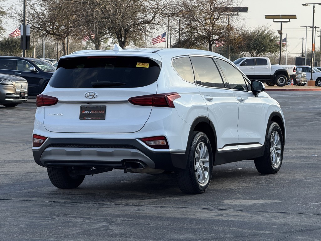 2020 Hyundai Santa Fe Image 9