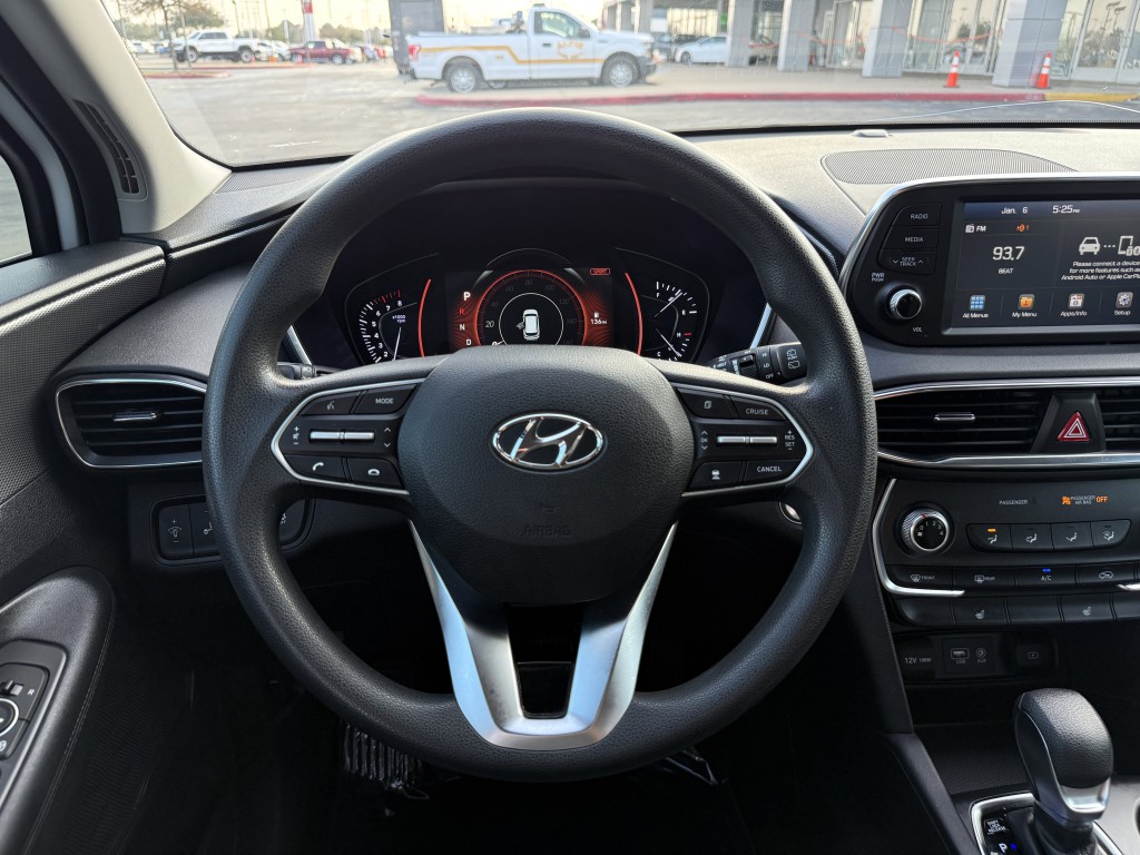 2020 Hyundai Santa Fe Image 16