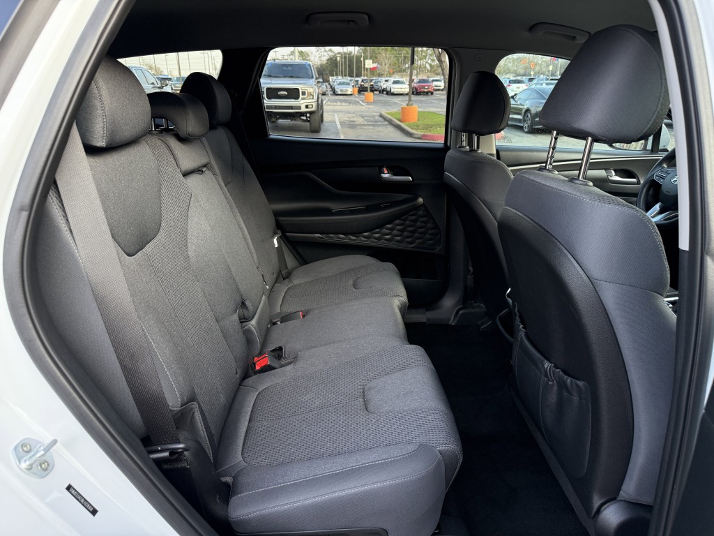 2020 Hyundai Santa Fe Image 33