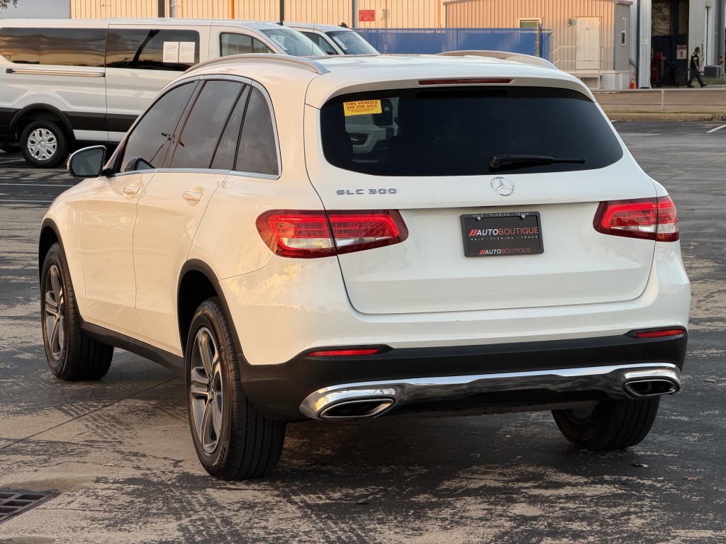 2018 Mercedes-Benz GLC-Class Image 8