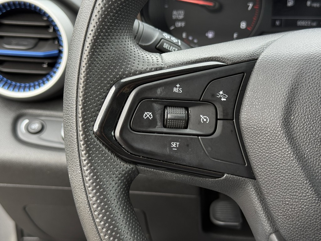 2024 Chevrolet Trax Image 17