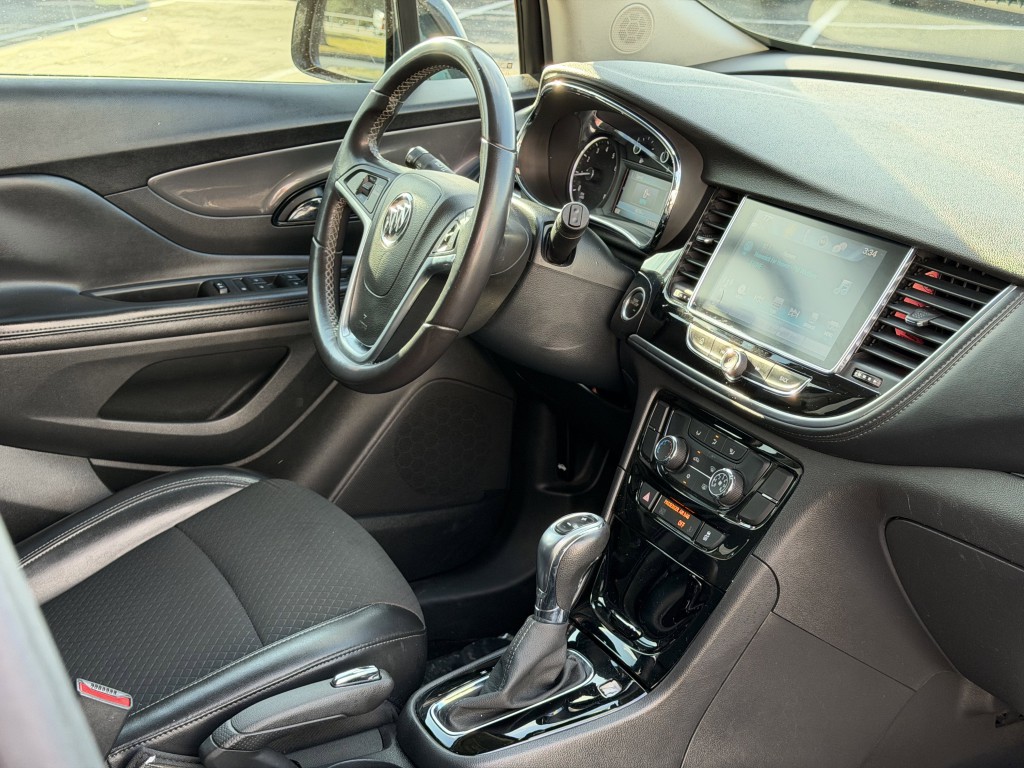 2021 Buick Enclave Image 13