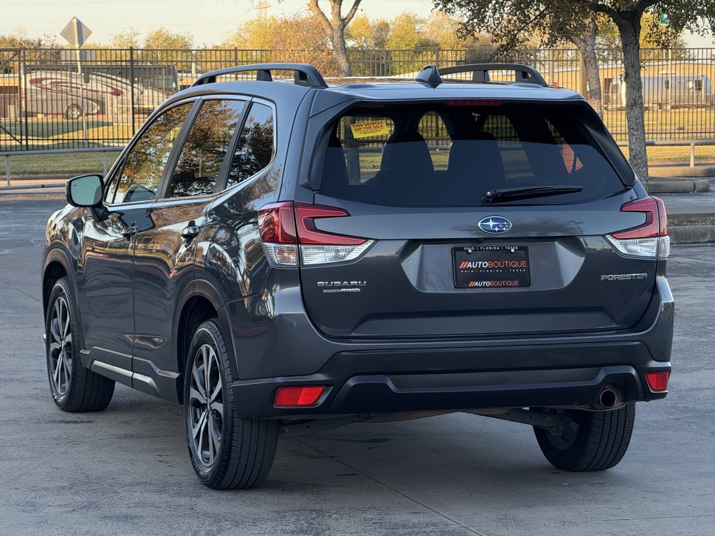 2024 Subaru Forester Image 9