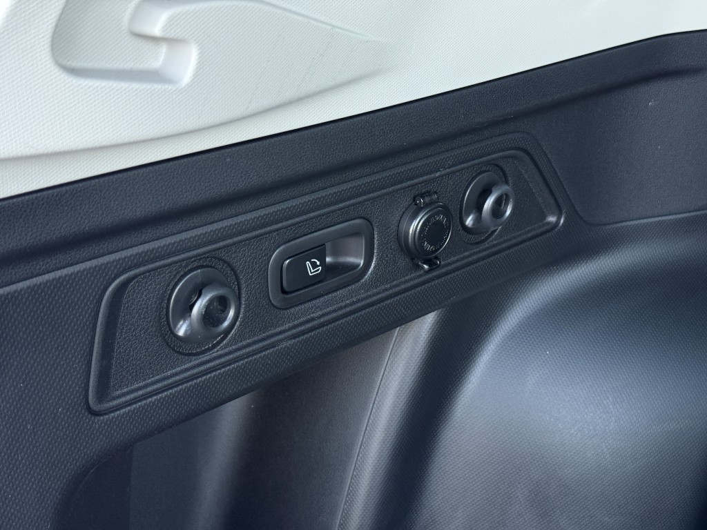 2024 Subaru Forester Image 36