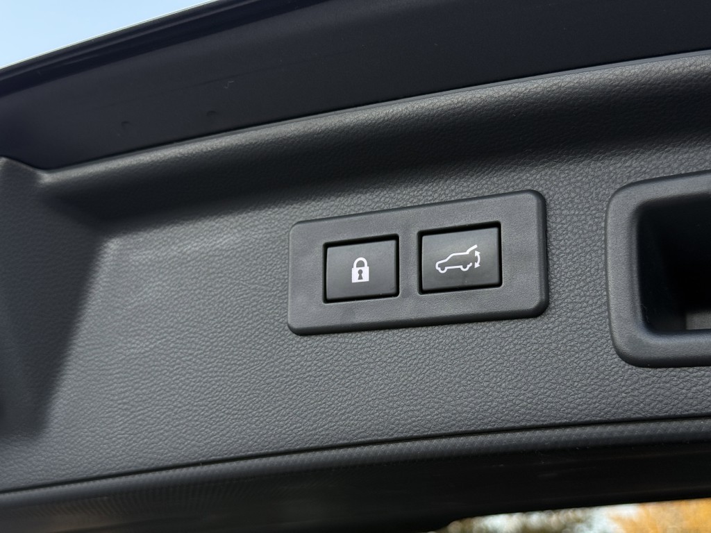 2024 Subaru Forester Image 37