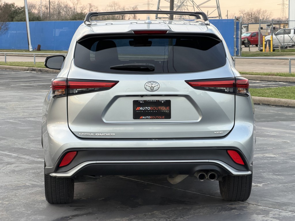 2022 Toyota Highlander Image 7