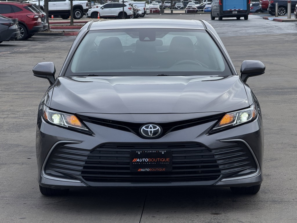 2021 Toyota Camry Image 7