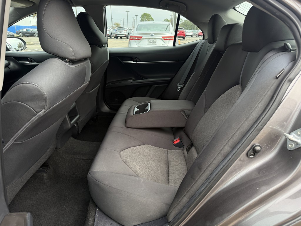 2021 Toyota Camry Image 29