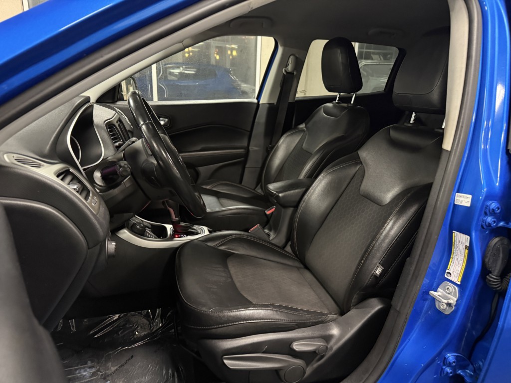 2018 Jeep Compass Image 25