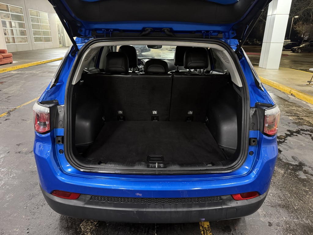 2018 Jeep Compass Image 30