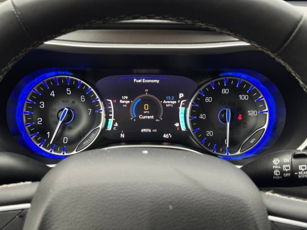 2023 Chrysler Pacifica Image 19