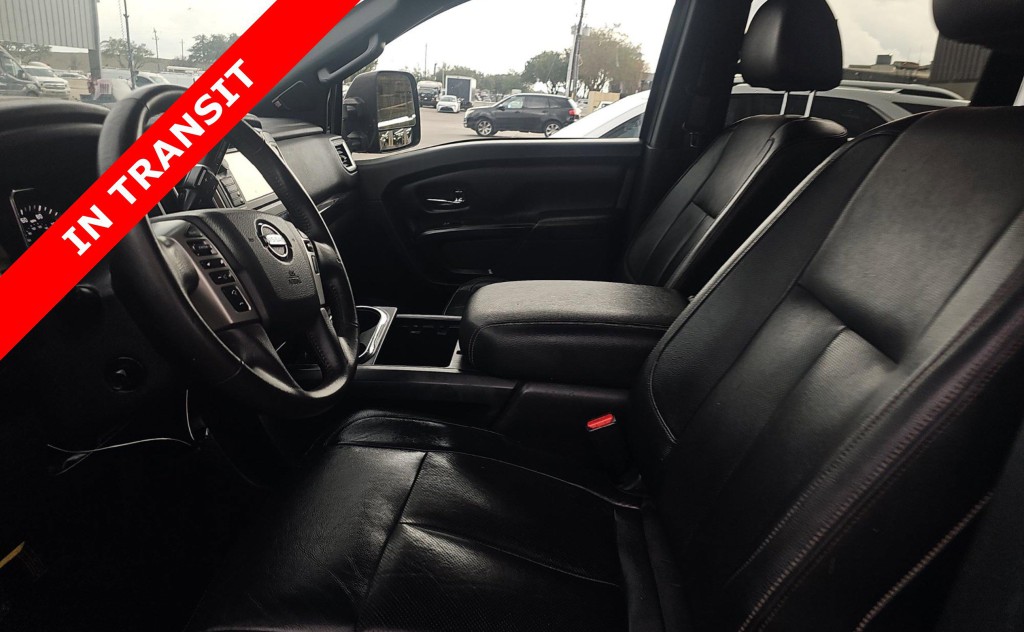 2018 Nissan Titan Image 7