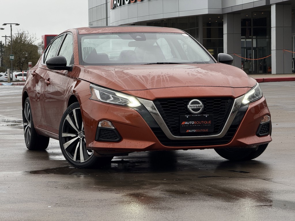 2020 Nissan Altima Image 3