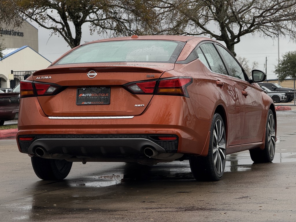 2020 Nissan Altima Image 10