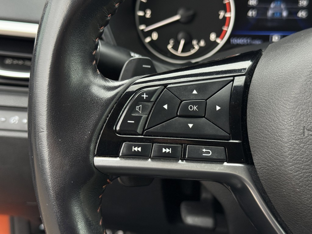 2020 Nissan Altima Image 16