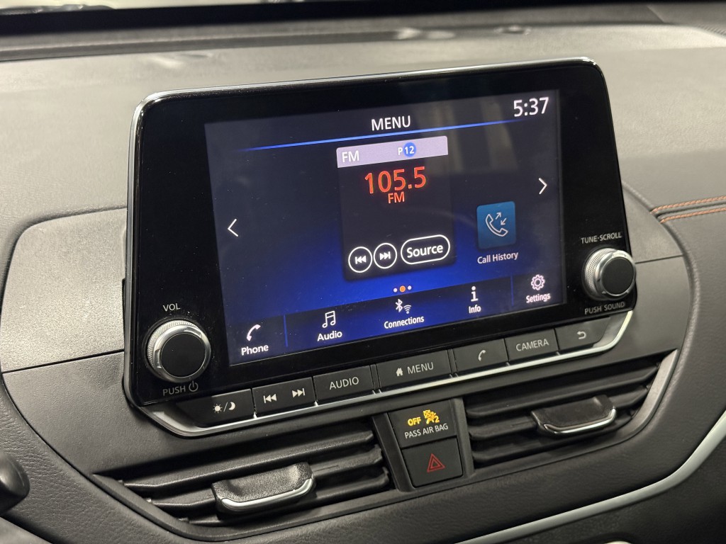 2020 Nissan Altima Image 19