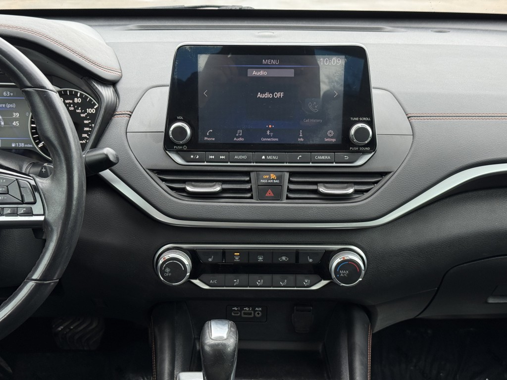 2020 Nissan Altima Image 20