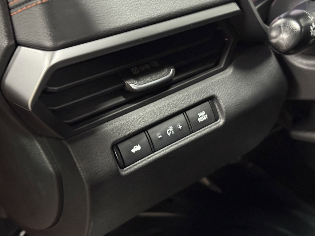 2020 Nissan Altima Image 23