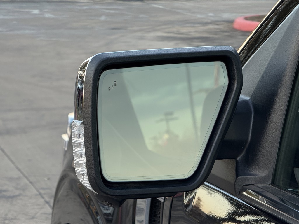 2025 Ford F-150 Image 13