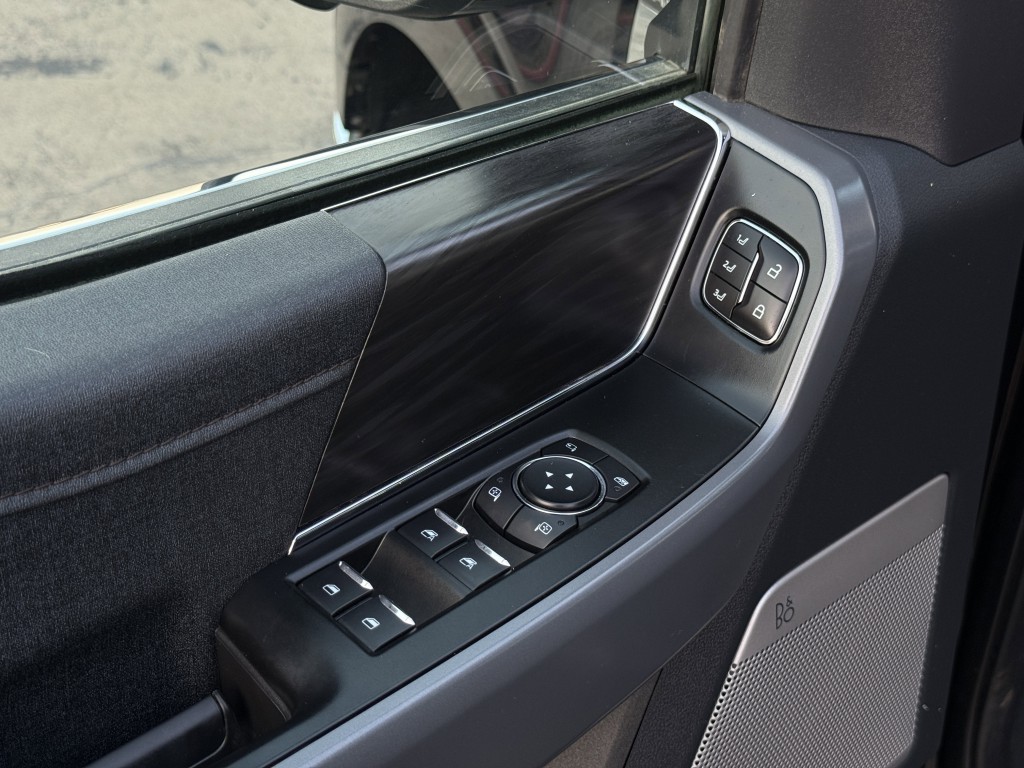 2025 Ford F-150 Image 25