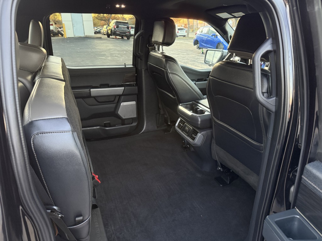 2025 Ford F-150 Image 32