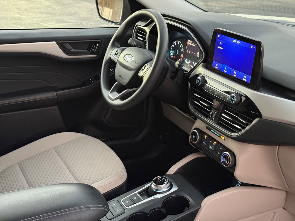 2022 Ford Escape Image 14