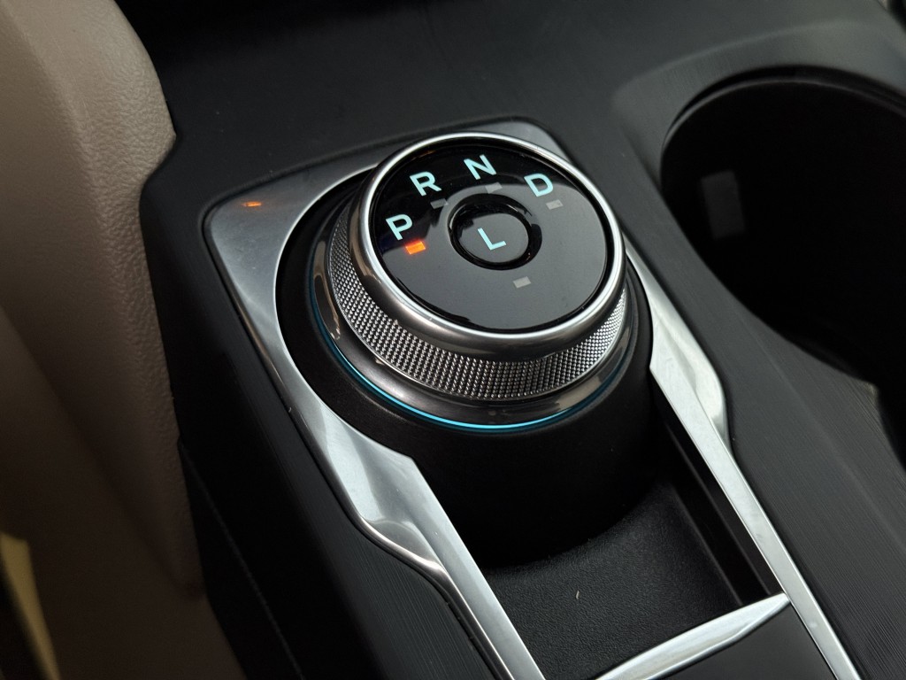 2022 Ford Escape Image 24