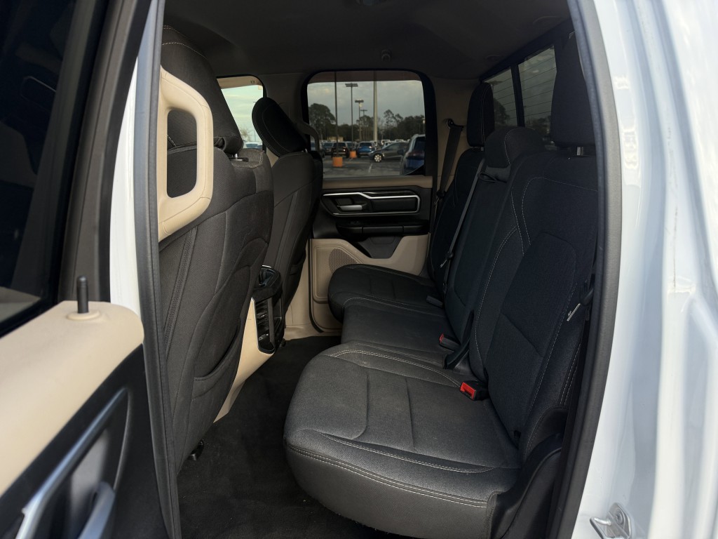 2020 RAM 1500 Image 32