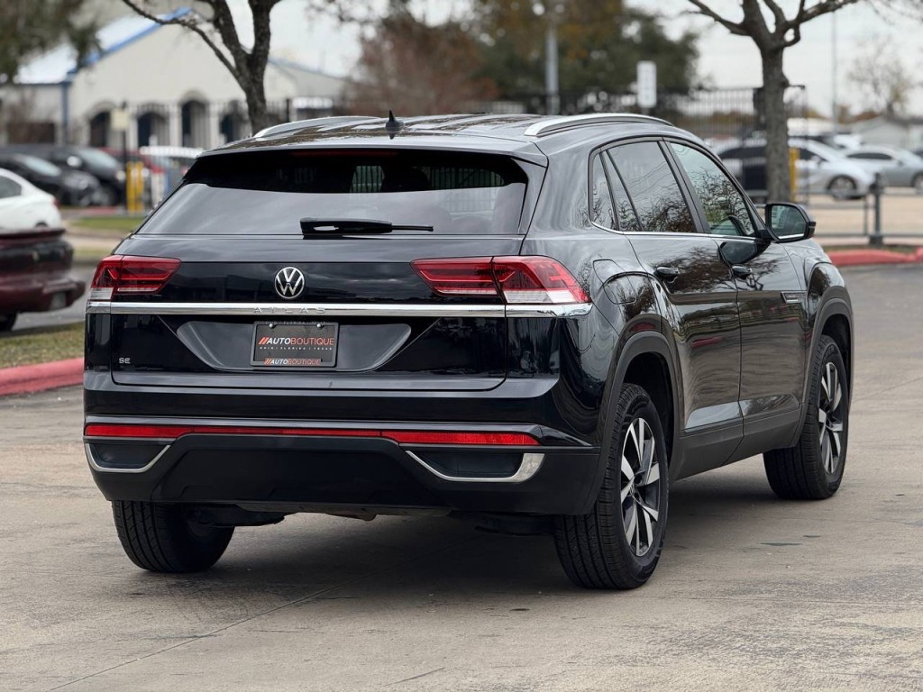 2023 Volkswagen Atlas Cross Sport Image 9
