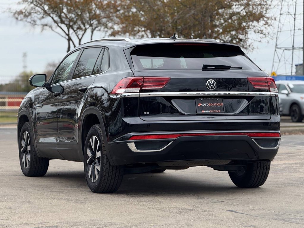 2023 Volkswagen Atlas Cross Sport Image 10