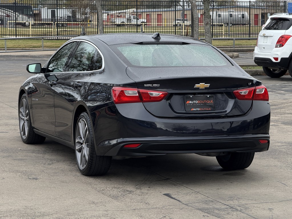 2023 Chevrolet Malibu Image 9