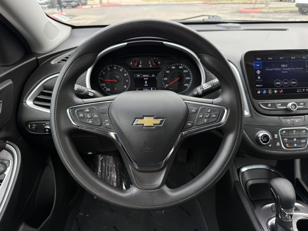 2023 Chevrolet Malibu Image 15