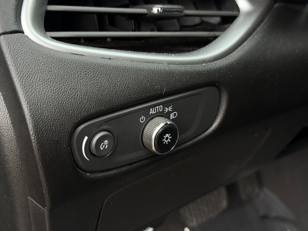 2023 Chevrolet Malibu Image 26