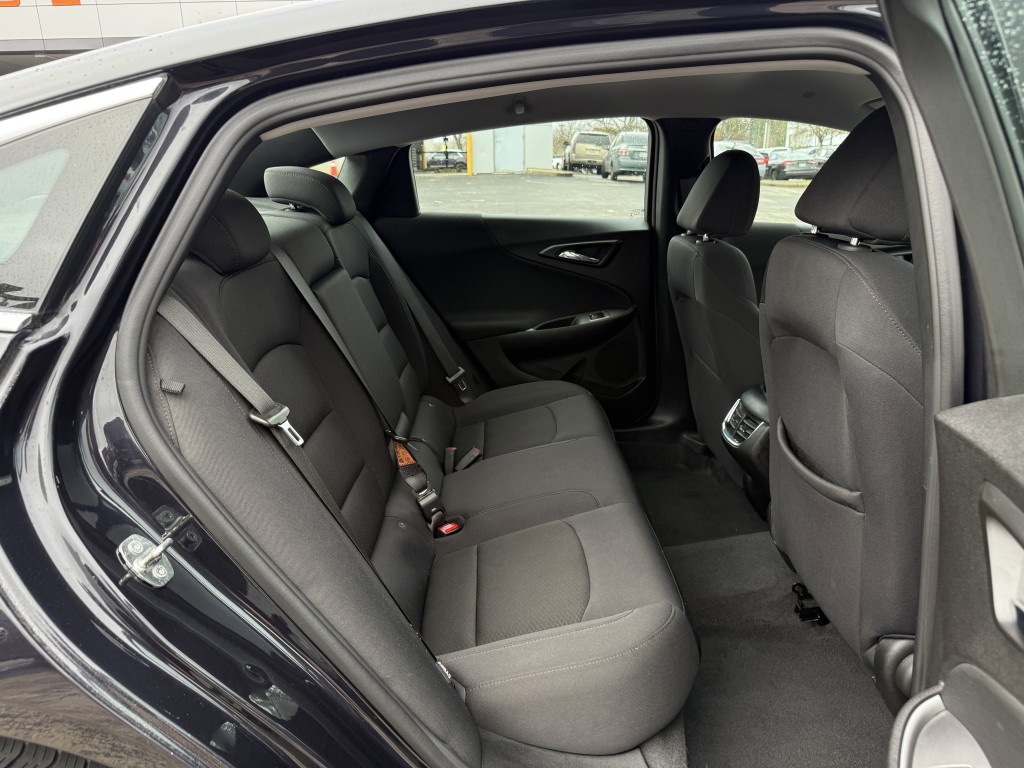 2023 Chevrolet Malibu Image 31