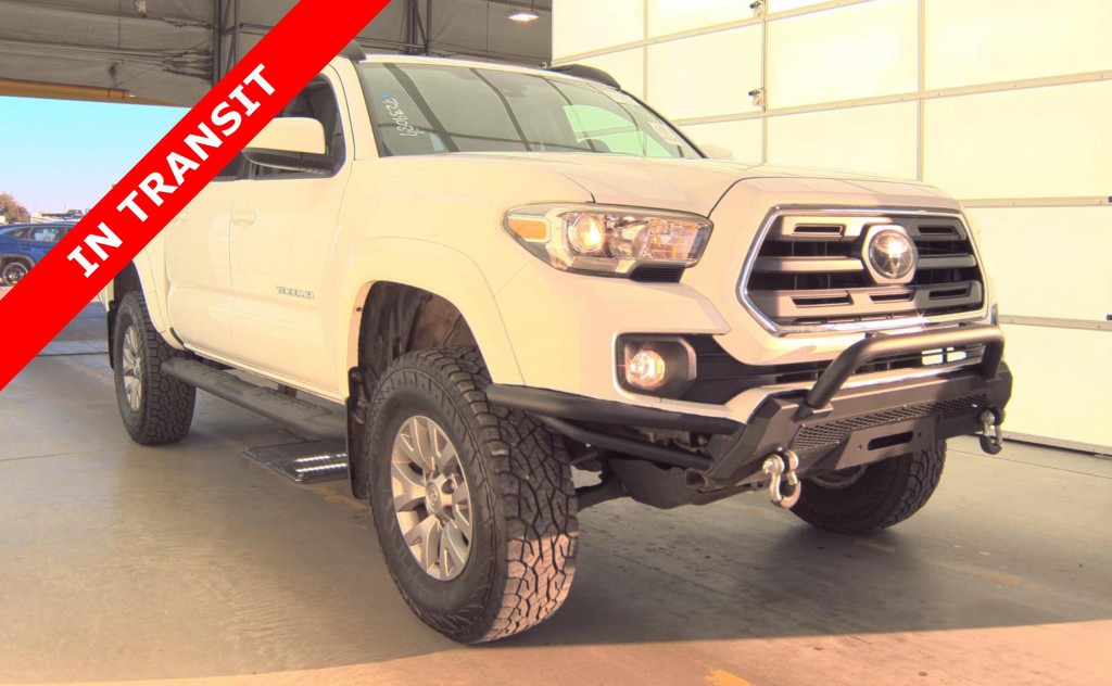 2018 Toyota Tacoma Image 5