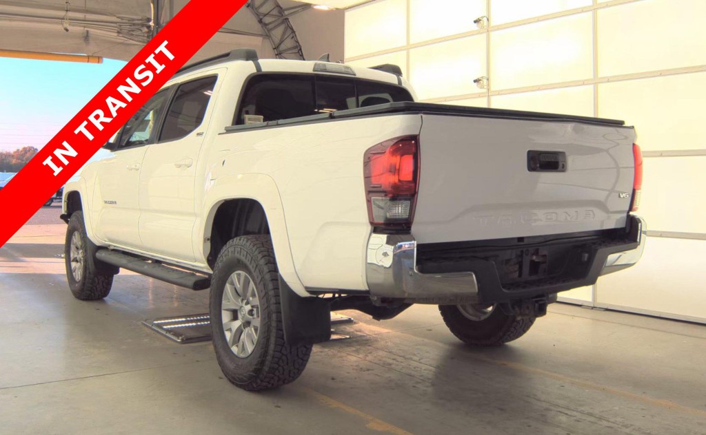 2018 Toyota Tacoma Image 6