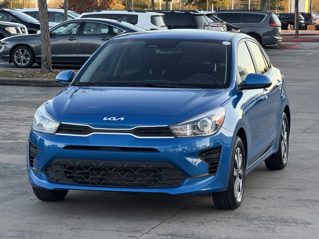 2022 Kia Rio Image 5