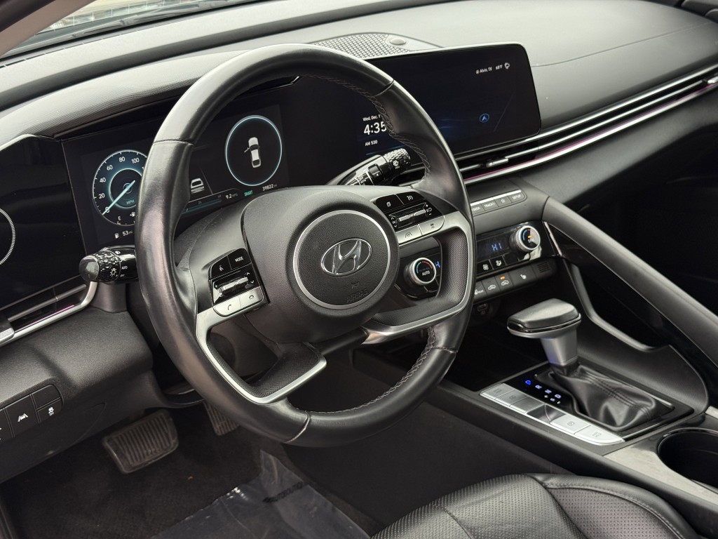 2023 Hyundai Elantra Image 14