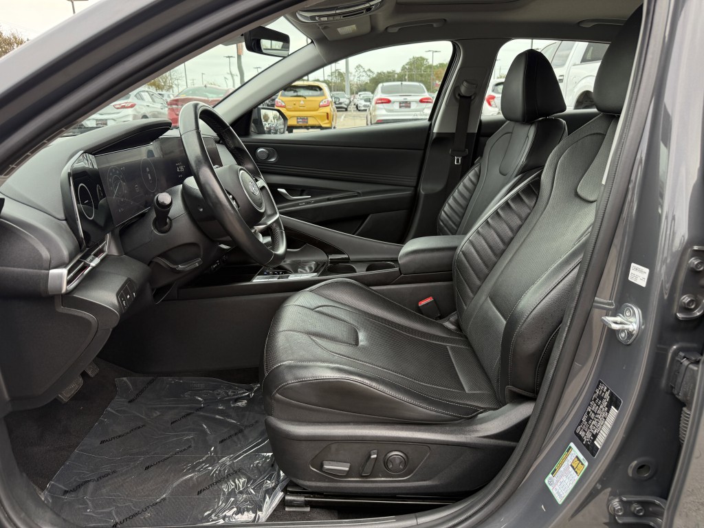 2023 Hyundai Elantra Image 27