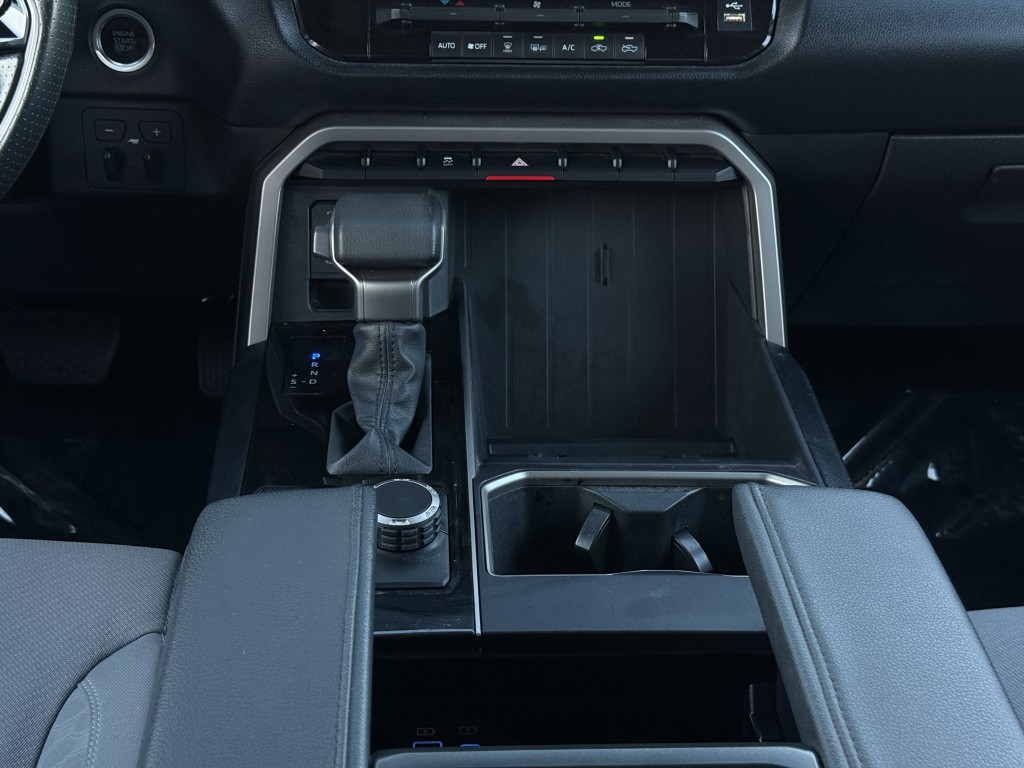 2022 Toyota Tundra Image 27
