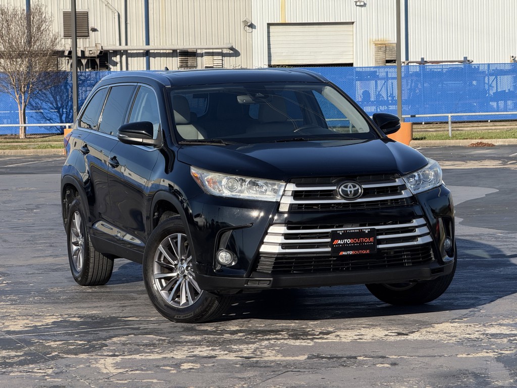 2019 Toyota Highlander Image 3
